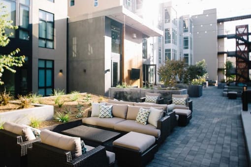 Outdoor lounge