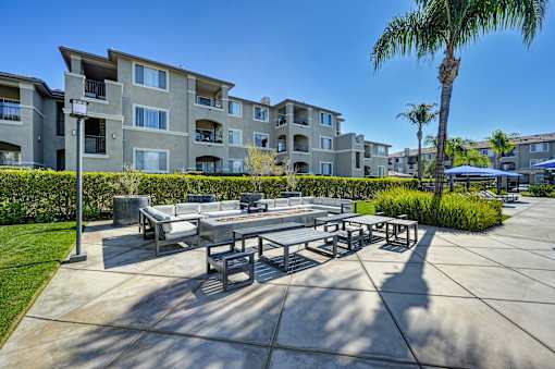 Poolside Relaxation Area at Eagle Glen Apartments, California, 92563
