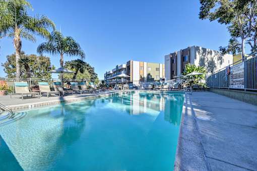 Pool at Navajo Bluffs Apartments