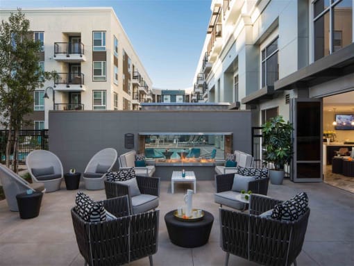 outdoor lounge and fire pit