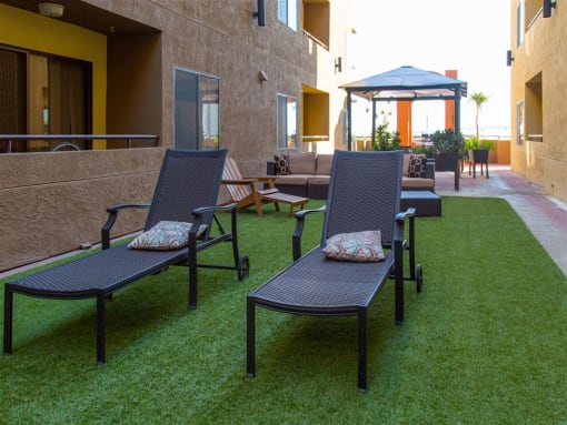 Outdoor Lounge
