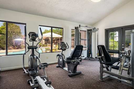 Fitness center at Eagle Point Apartments, Albuquerque, NM, 87111