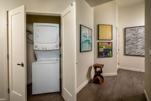 model washer/dryer