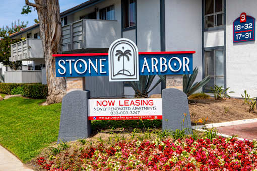 Stone Arbor apartments are now leasing newly renovated apartments.