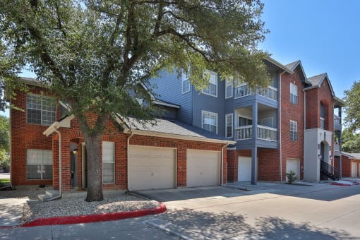 our apartments offer a clubhouse at The Quarry Alamo Heights, San Antonio, 78209