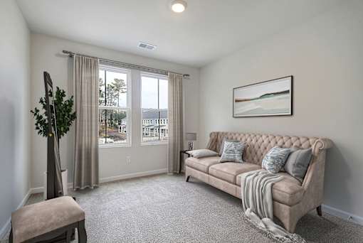 Carpeted spare room