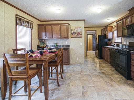 Defined Dining Space at Williston Living, North Dakota, 58801