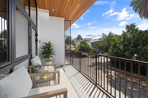 Cozy Patio at Edendale Crossing, Los Angeles, CA 90026