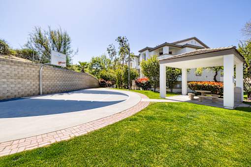 Pool at Stone Canyon Apartments, Riverside, CA