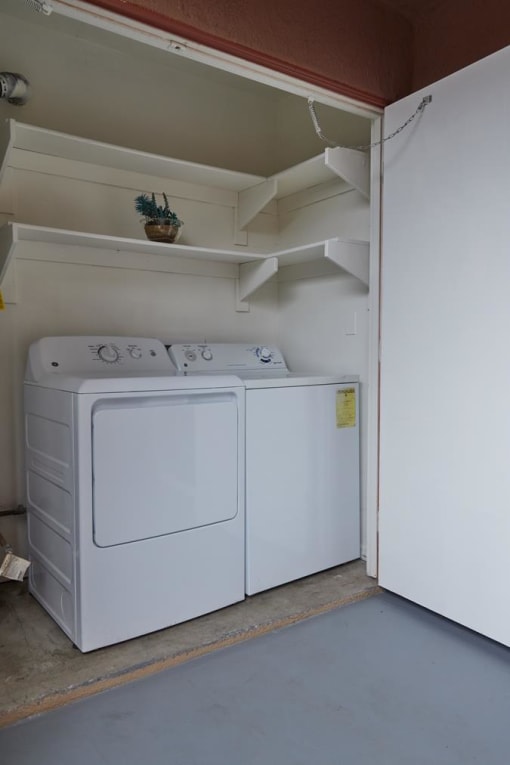 washer and dryer at Sunbow Villas, Chula Vista, 91911