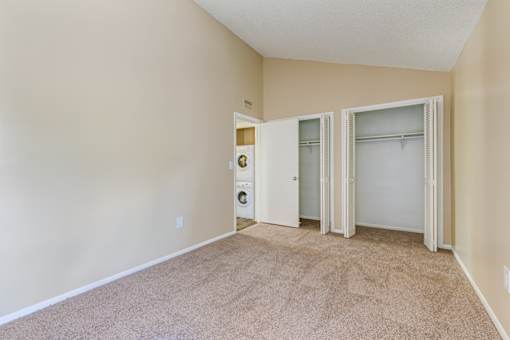 Room with closet at The Place at Davis Islands, Tampa, Florida
