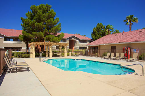 Outdoor Swimming Pool at Sky Court Harbors at The Lakes Apartments, Las Vegas, NV, 89117