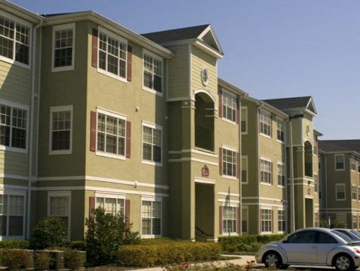 Exterior View Of Property at Villa Valencia Apartments, Florida, 32825
