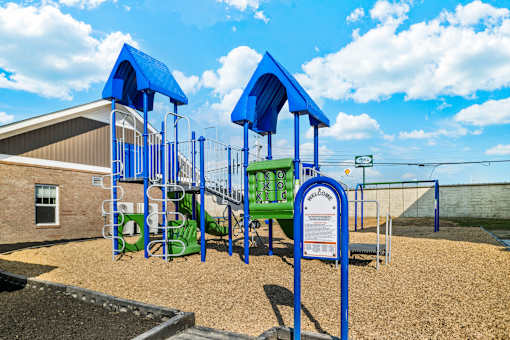 the playground at the preserve at polo ridge