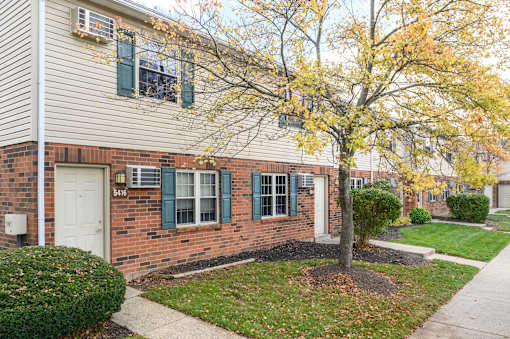 Norton Village Exterior Image