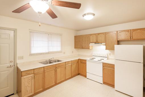 Pinehurst Apartments Interior Image