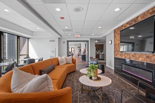 Resident entertainment space at Shoreham and Tides Apartments, Illinois, 60601