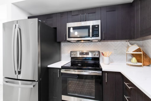 Stainless Steel Appliances at One Plantation in Plantation, FL 33324