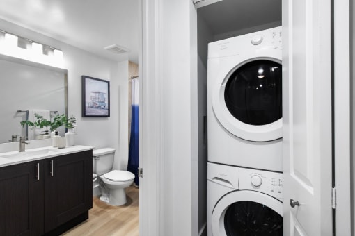 In Unit Washer and Dryer at One Plantation in Plantation, FL 33324