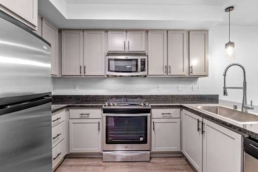 Modern Kitchen at 128 on State Apartments in Kirkland, WA 98033
