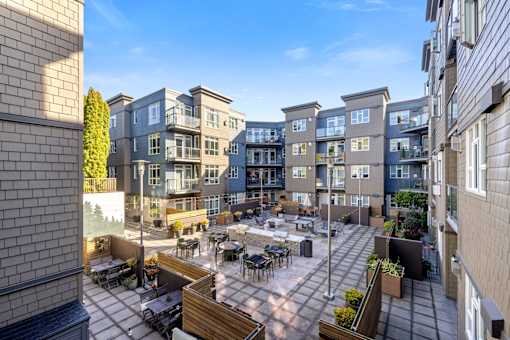 Outdoor Patio Area at 128 on State Apartments in Kirkland, WA 98033