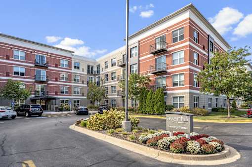 Leasing Center Entrance at Avant at the Arboretum Apartments in Lisle, IL 60532