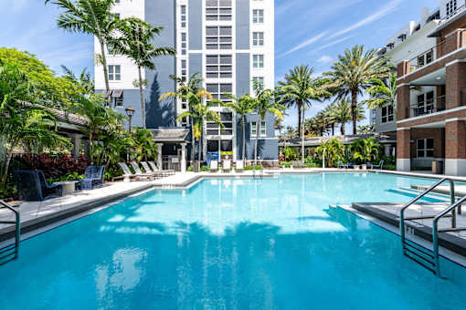 Resort Style Pool at One Plantation Apartments in Plantation, FL 33324