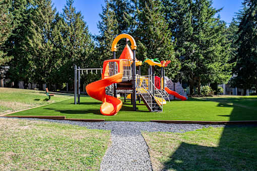Onsite Playground at Brackett Apartments in Edmonds, WA 98020