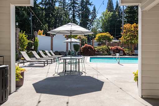 Outdoor Pool at Brackett Apartments in Edmonds, WA 98020