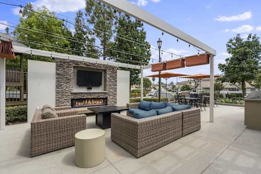 Outdoor Lounge at Reserve at Chino Hills Apartments in Chino Hills, CA 91709
