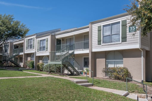 Exterior View at Chevy Chase in Austin, TX