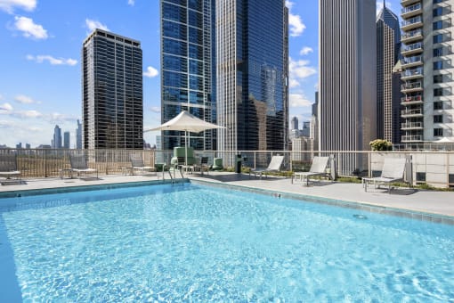 Outdoor pool at Shoreham and Tides, Chicago, 60601