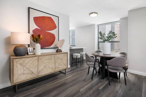Dining Area at Shoreham and Tides Apartments, Illinois, 60601