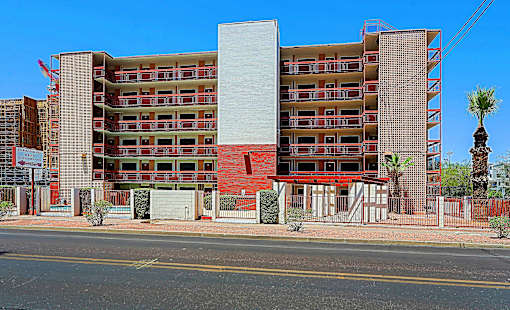 Exterior View of Building at Ambassador West Apartments, Arizona