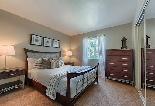 Bedroom at Sycamore Square Apartments, Arizona, 85202