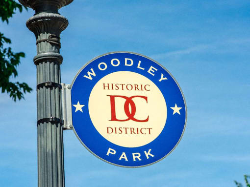 Historic-Woodley-Park-Sign