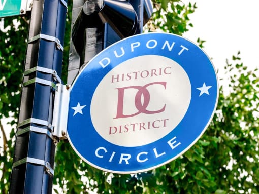 Historic-Dupont-Circle-Sign