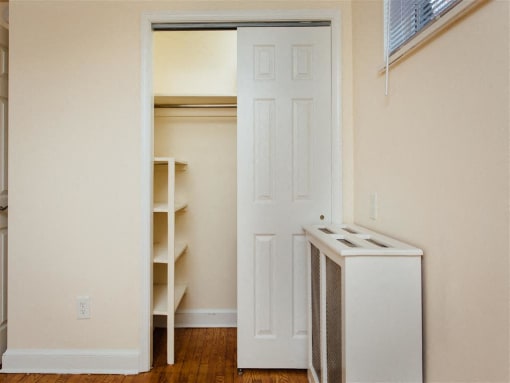 Pleasant-Hills-Village-Bedroom-Closet