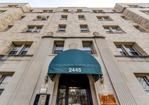 exterior view of the meridian park apartments in columbia heights washington dc