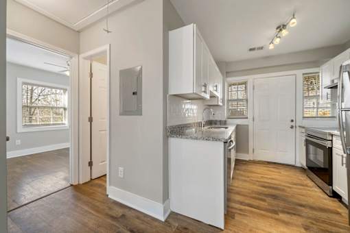 Upgraded Kitchen at Balfour Marietta Apartments, Georgia 30060