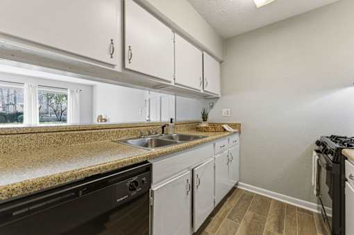 Kitchen Cabinetry at The Reserve at Brookhaven, Atlanta, GA