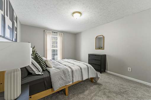 Bedroom at The Reserve at Brookhaven, Atlanta