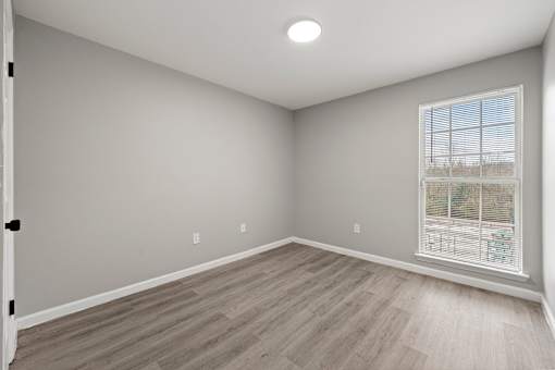 Wooden floor at 2000 Oasis Apartments, Georgia, 30316