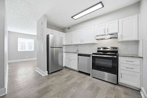 Upgraded kitchen at Ridgewood Apartments in Lawrenceville, Georgia 30046.