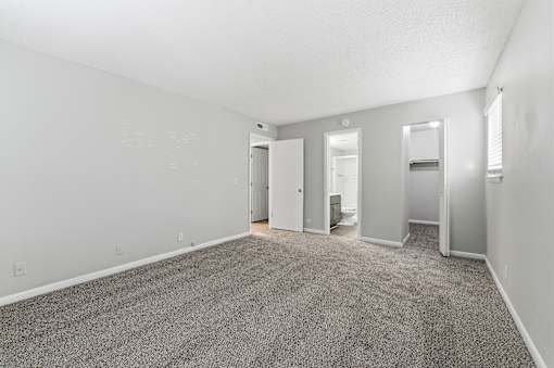 Room with Carpeted floor at Lacota Apartments, Georgia, 30360
