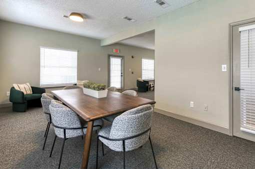 One, Two, Three and Four bedroom floorplans at Eastlake Gardens in Decatur, Georgia 30032.