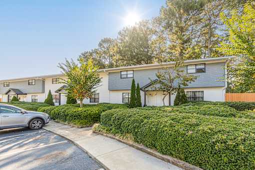 House exterior at Pinewood Townhomes, Tucker, GA