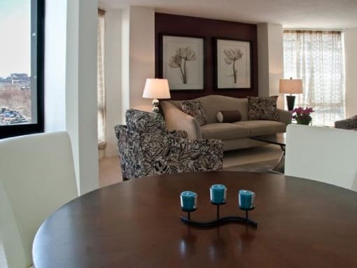 2 Bedroom Dining Area