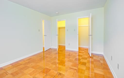 West Wood Oaks Bedroom