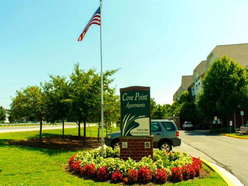 Cove Point Apartments